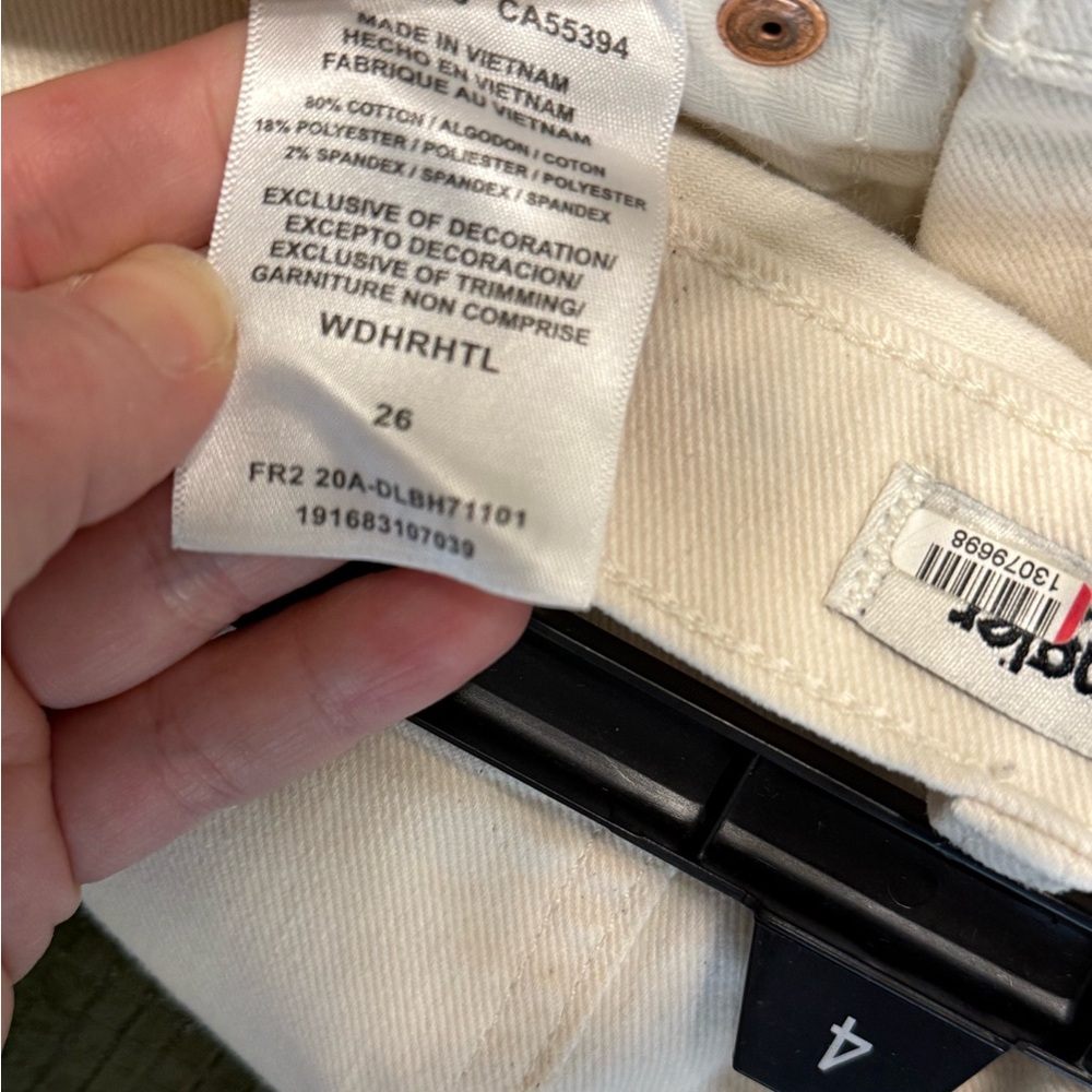 Wrangler Off-White Denim Jeans - Picture 4 of 4